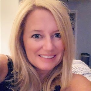 Meet your Posher, Tina